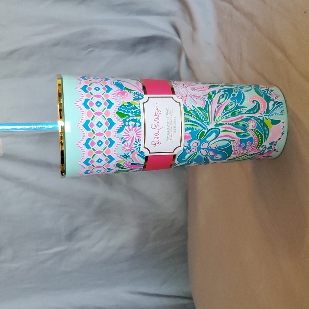 Lilly Pulitzer 24 oz tumbler with straw Turquoise Oasis Golden Hour